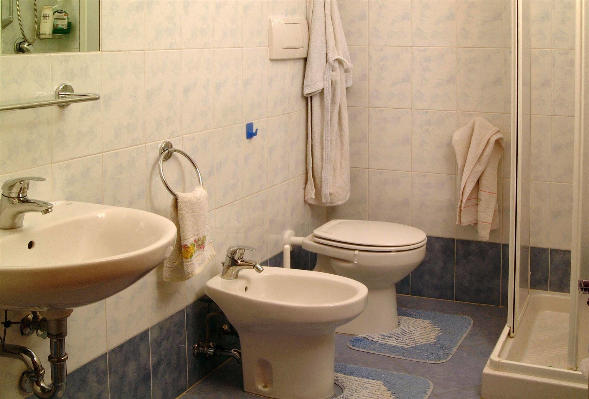 Residence Algarve ริมินี ภายนอก รูปภาพ