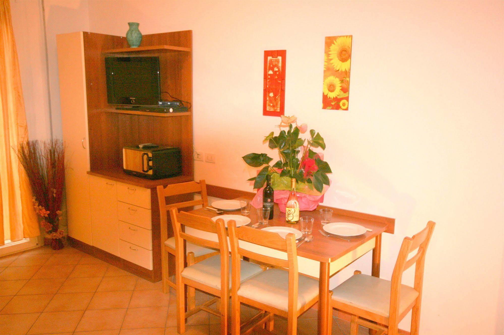 Residence Algarve ริมินี ภายนอก รูปภาพ